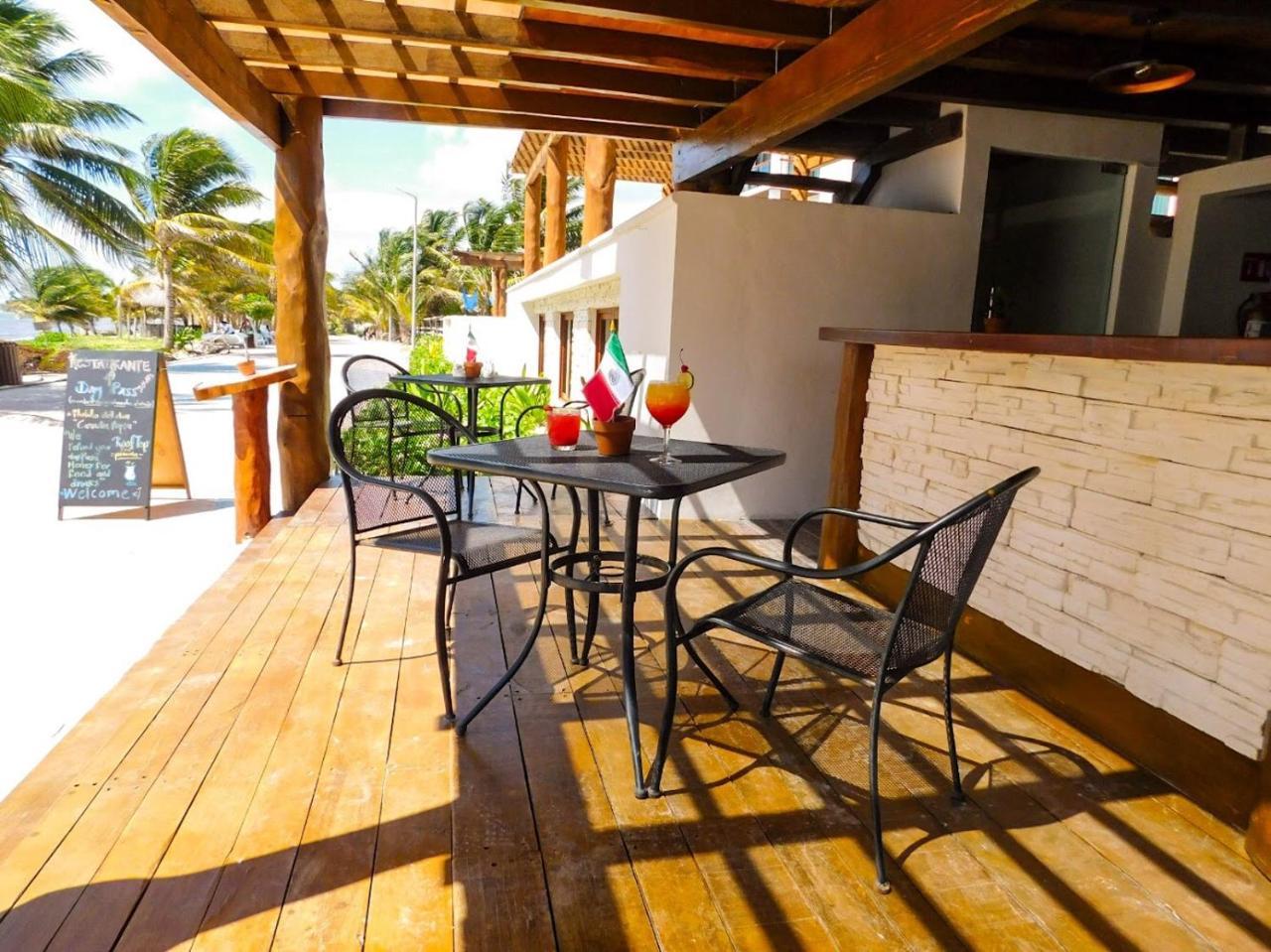 Aquastar By Rt Vacation Rentals Mahahual Bagian luar foto
