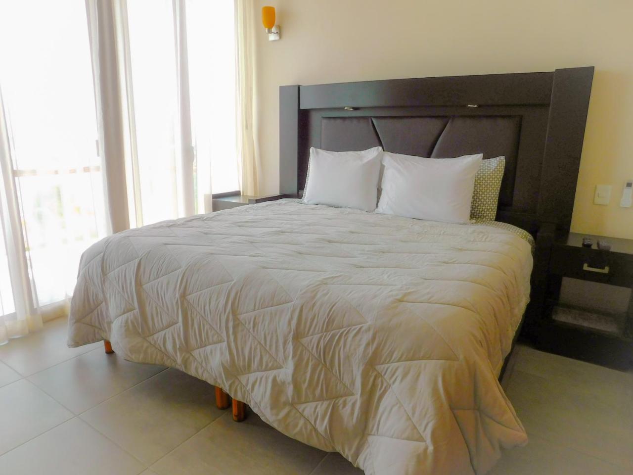 Aquastar By Rt Vacation Rentals Mahahual Bagian luar foto